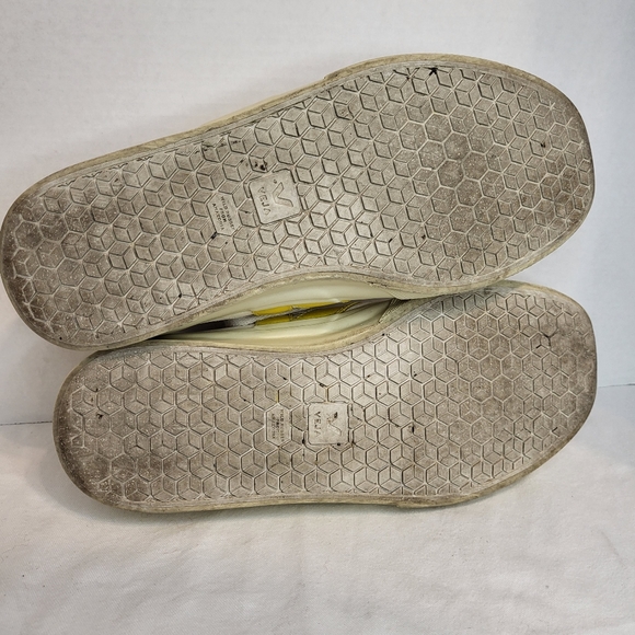 Veja campo white with yellow trim lace up rubber sole size 9 - Picture 15 of 15
